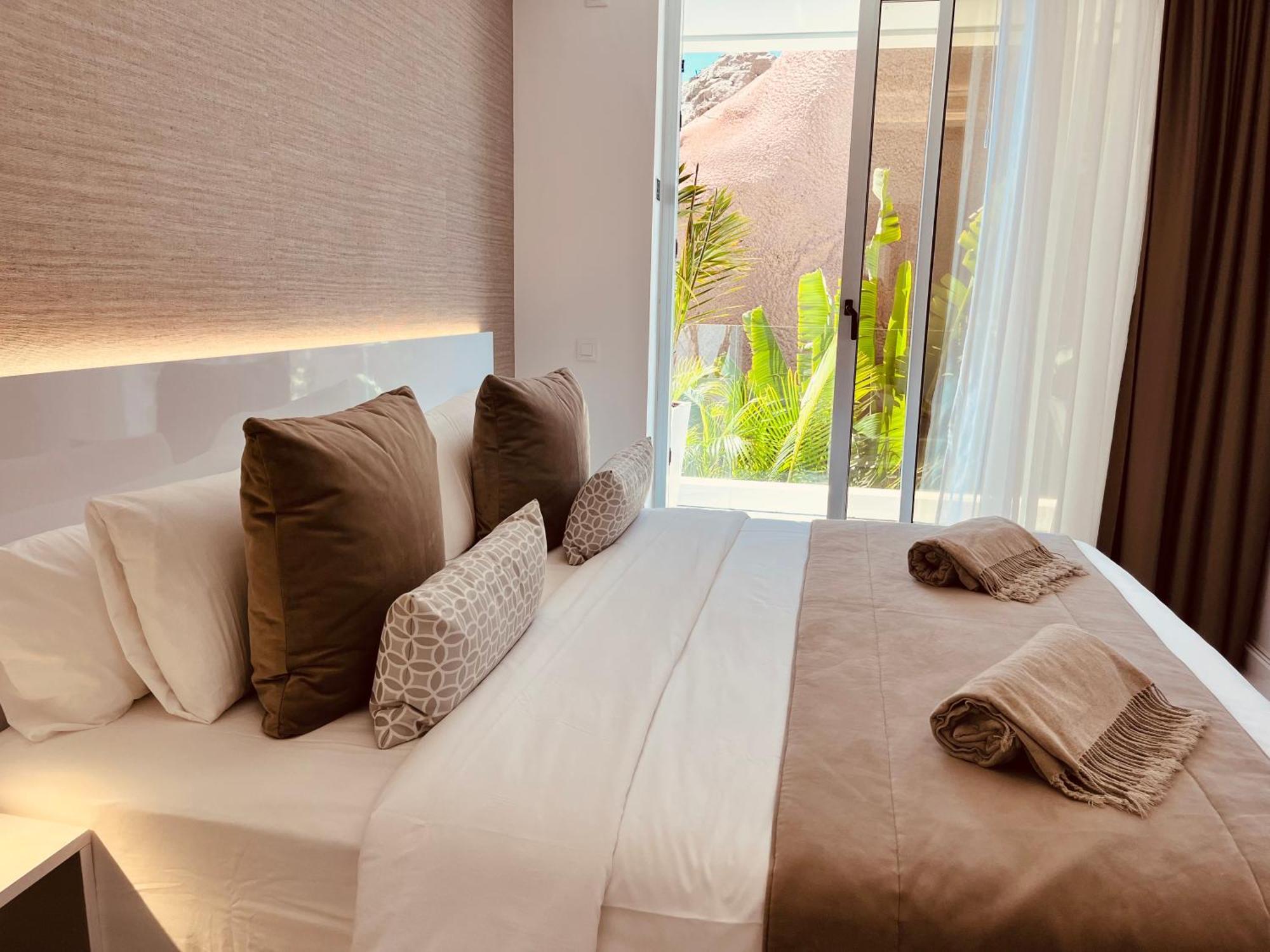 Grand Horizon Luxury Boutique Apartments Puerto Rico  Kamer foto